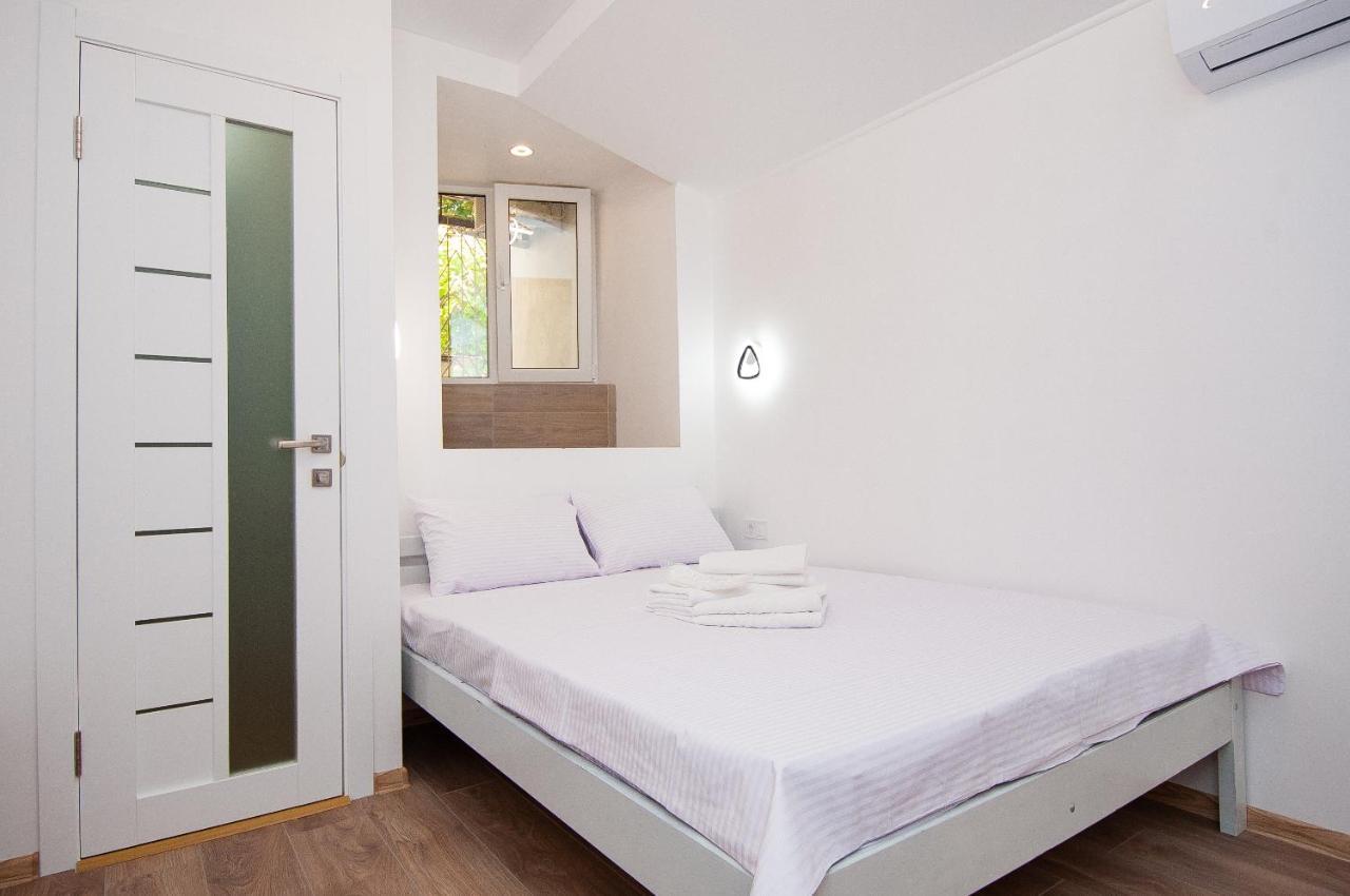 Suites On Chaikovskogo 오데사 외부 사진