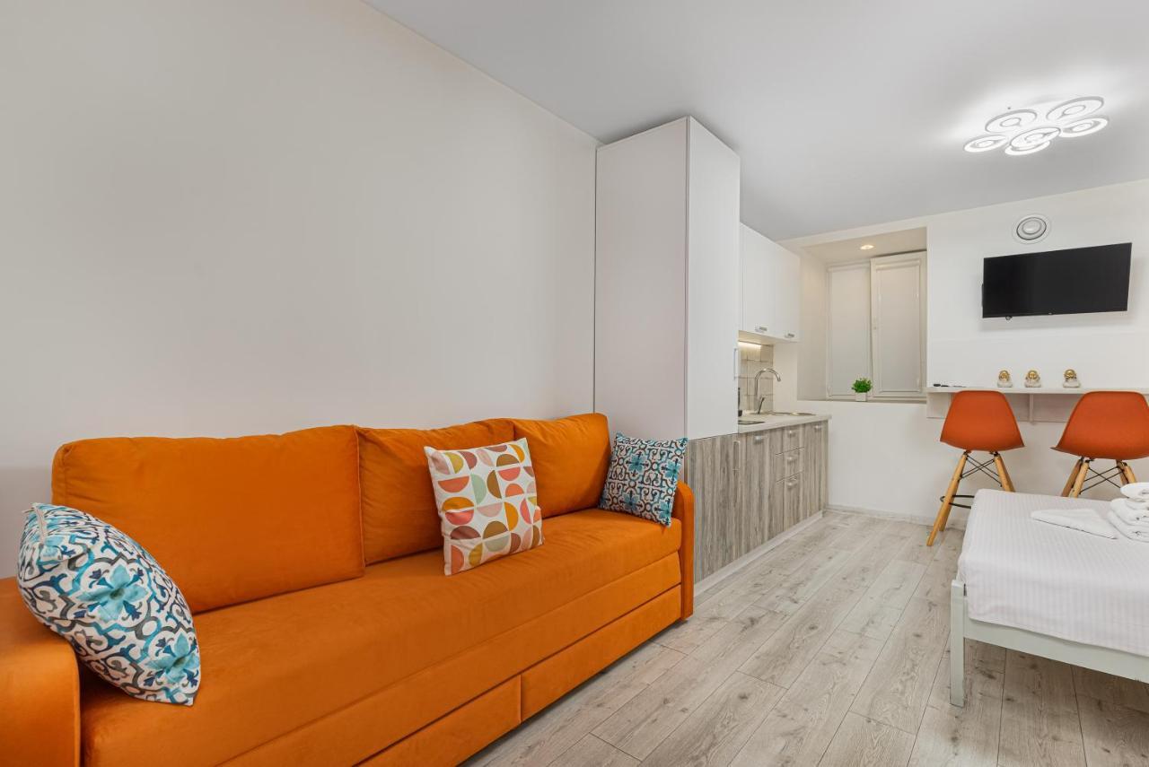 Suites On Chaikovskogo 오데사 외부 사진