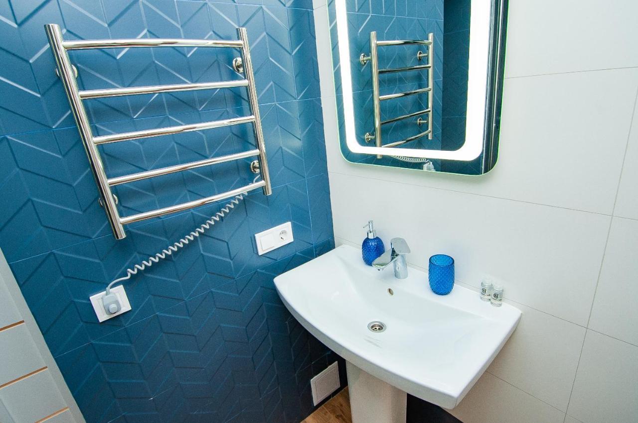 Suites On Chaikovskogo 오데사 외부 사진